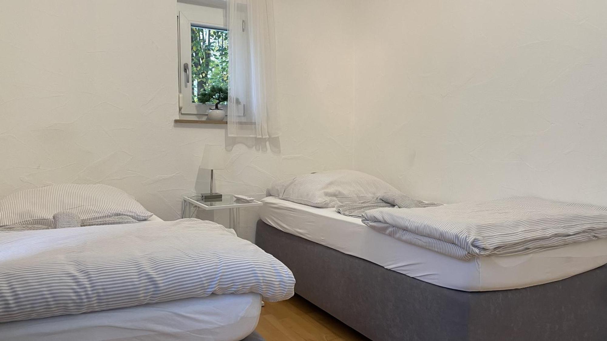 Fewo Reutlingen Heinestrasse ภายนอก รูปภาพ